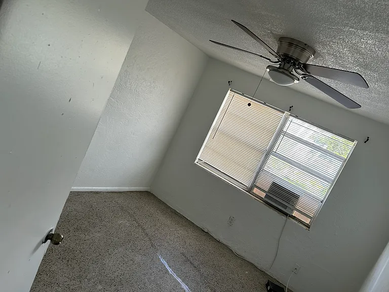 565 Dr Mary McLeod Bethune Blvd — Photo 9