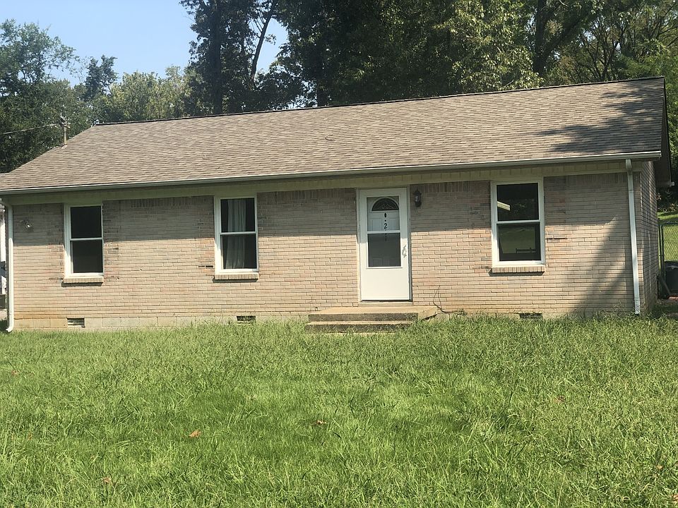 1st image of 211 Cinderella Ln