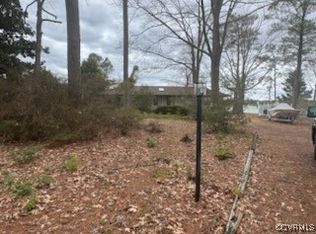 791 Stove Point Rd, Deltaville, VA 23043