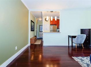 605 41st St #3C, Brooklyn, NY 11232