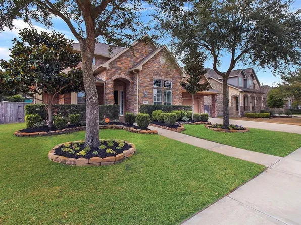 10611 Red Cedar Hollow Dr, Katy, TX 77494