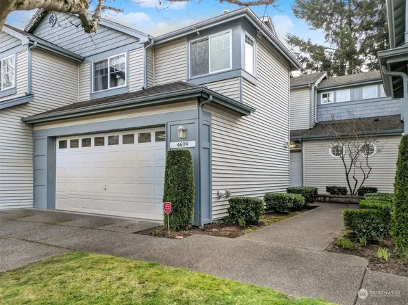 4609 NE 6th Court, Renton, WA 98059