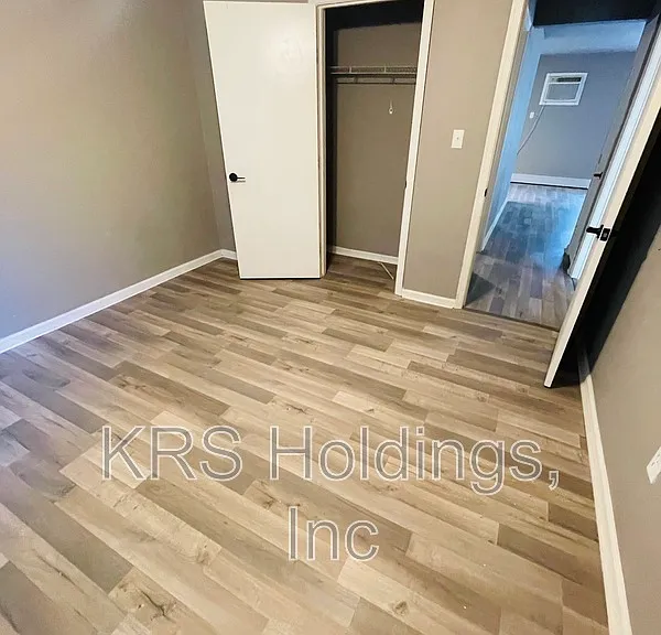318 E Little Creek Rd #B — Photo 8