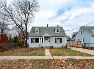170 Paridon St, Springfield, MA 01118