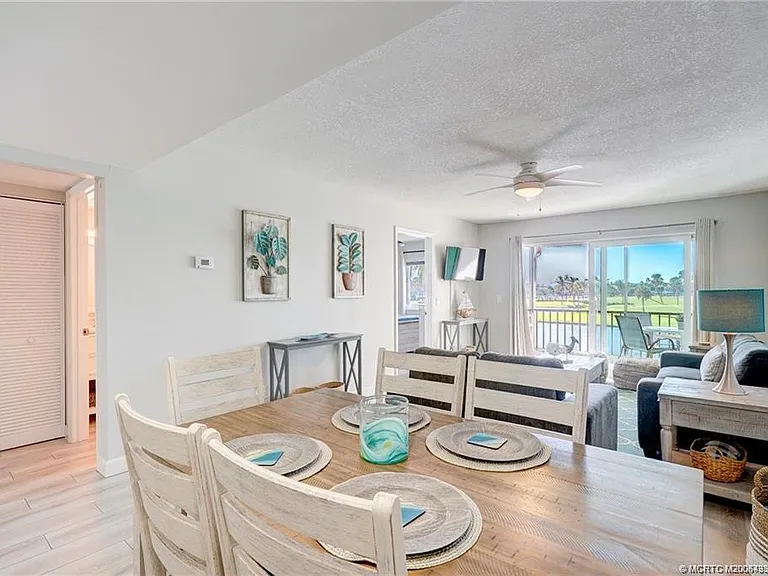 5602 NE Gulfstream Way — Photo 17