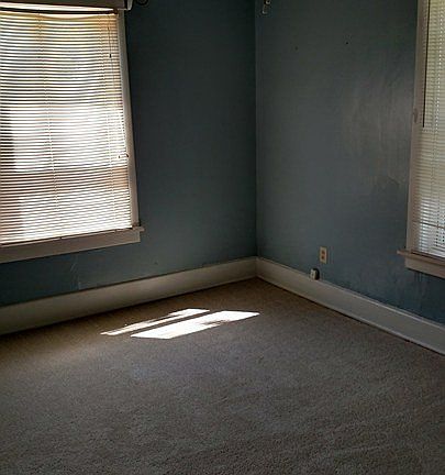 Master Bedroom (Down)