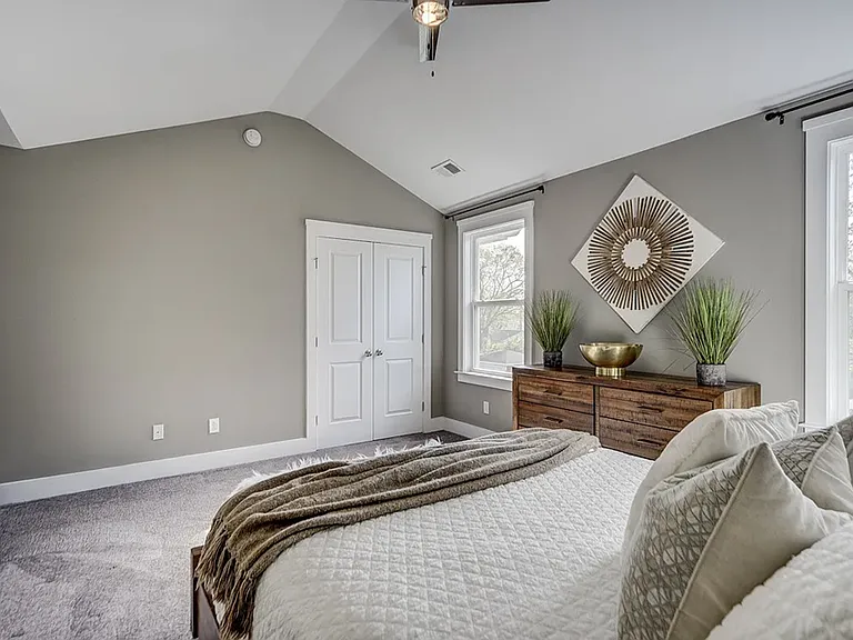 6223 California Ave — Photo 29