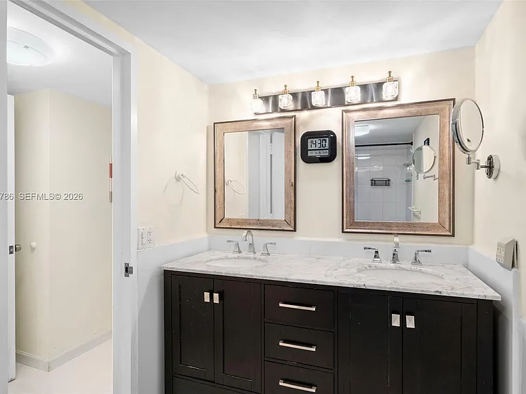 1330 NE 105th St #301 — Photo 10