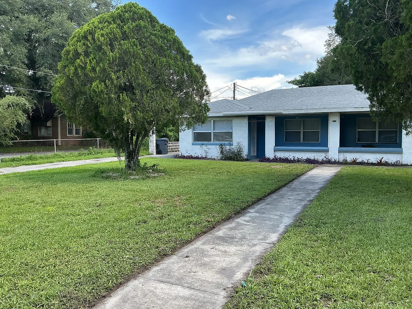 Hodder 2529 Tanglewood — Photo 1