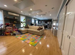 2130 70th St FLOOR 2, Brooklyn, NY 11204