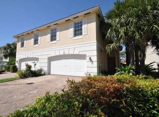 9103 Villa Palma Ln, Palm Beach Gardens, FL 33418