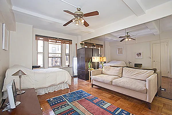 Sold by Barkoff Residential  | media 43