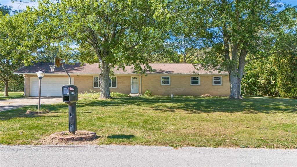Real estate listing image