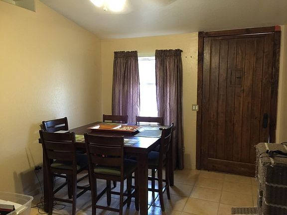 3rd image of 520 S 113th St