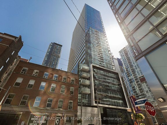 3rd image of 11 Charlotte St #904