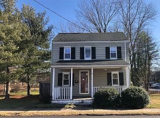 241 S Main St, Pennington, NJ 08534