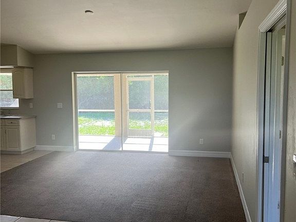 4th image of 1603 Joan Ave S