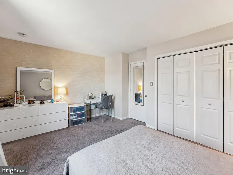 5805 Torington Dr #843 — Photo 33