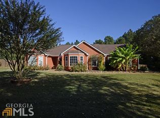 10 Amber Way, Sharpsburg, GA 30277