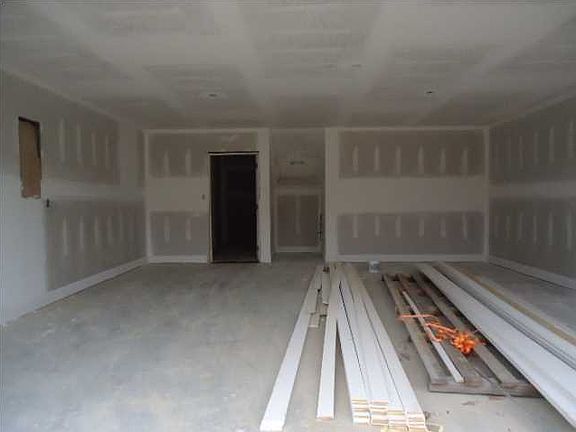 2nd image of 6271 Musket Ln Unit 354