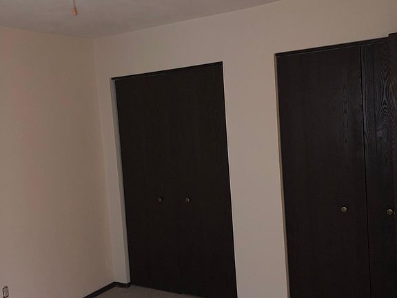 4th image of 821 Zschokke St APT 2