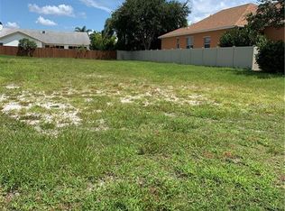 343 7th Ave N, Tierra Verde, FL 33715