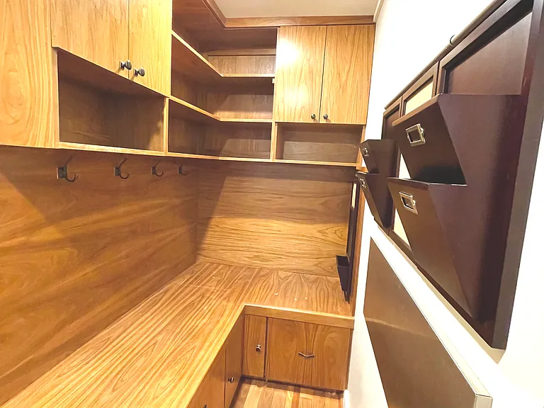 1009 Lunaai Pl — Photo 3