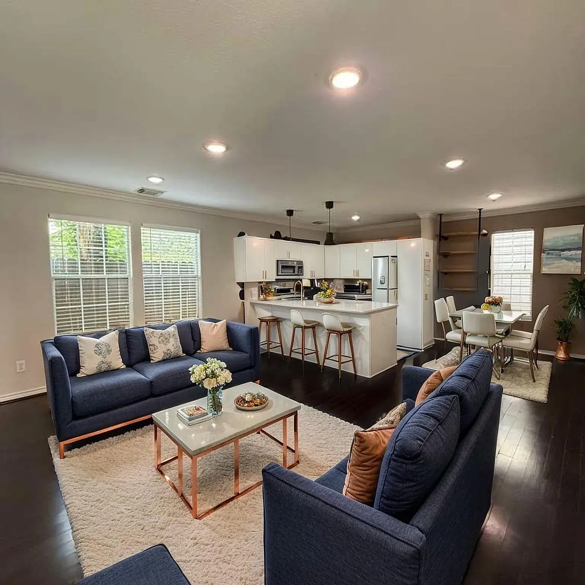 3 bed, 2.5 bath, 1432 sqft, $1,900 — Photo 1