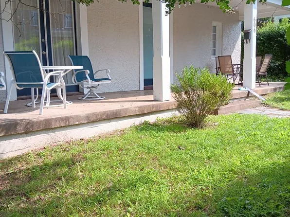 606 14th St NW, Charlottesville, VA 22903