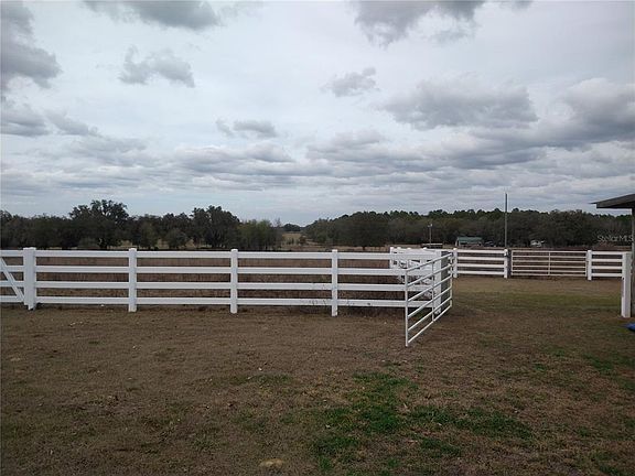 3rd image of 3120 S Us Highway 41