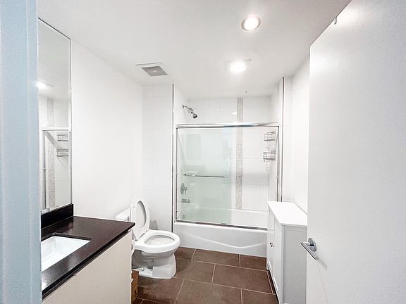4th image of 1700 Sawtelle Blvd #Penthouse 12