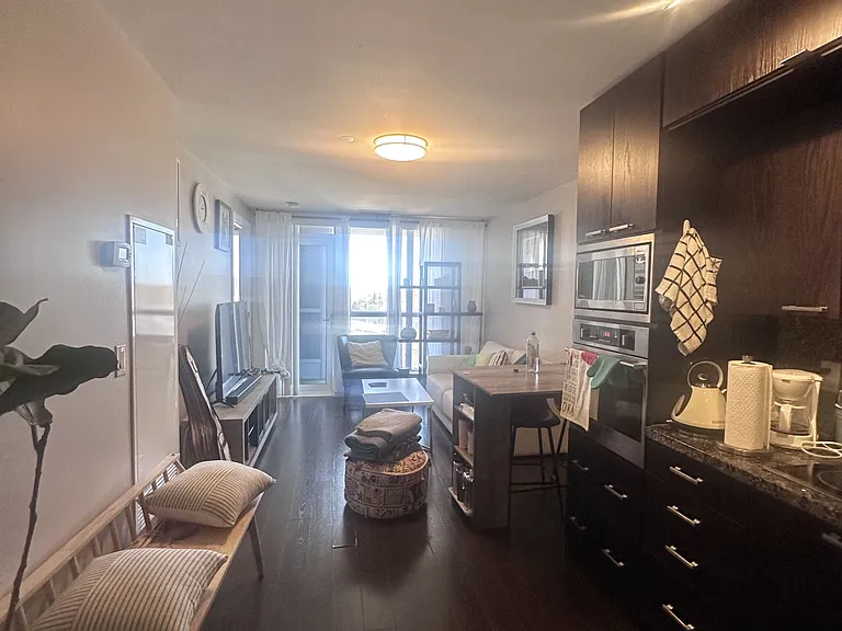 120 Harrison Garden Blvd #830 — Photo 2