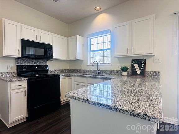 5th image of 9201 Rotherham Ln