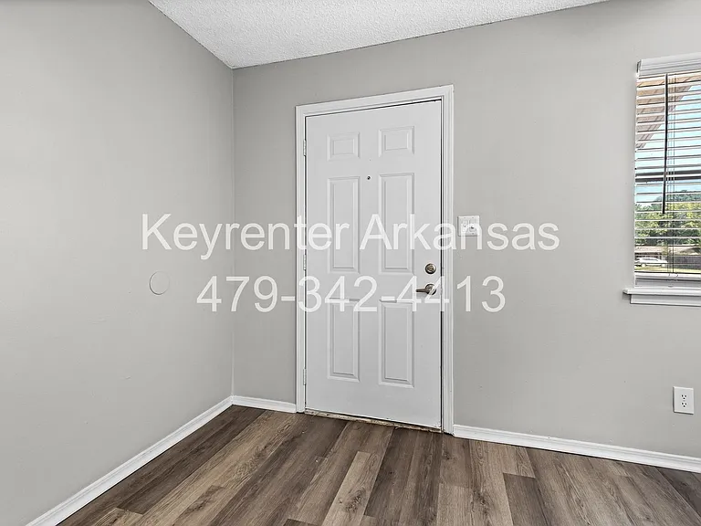 4451 W Acoma St — Photo 6