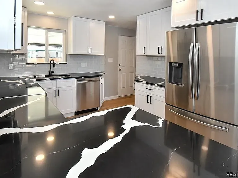 4698 E Montana Pl — Photo 5