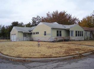 1202 NW Smith Ave, Lawton, OK 73507