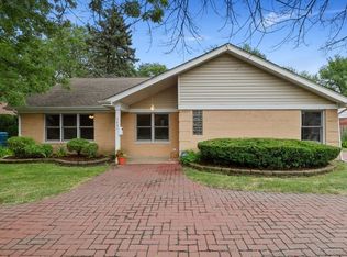 1731 Good Ave, Park Ridge, IL 60068