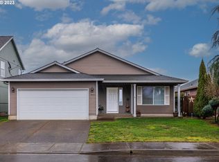 12021 Chantal St, Donald, OR 97020