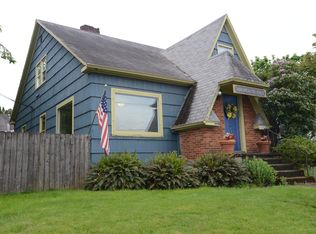 12820 SW 2nd St, Beaverton, OR 97005