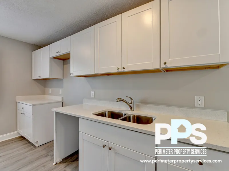 3 bed, 1.5 bath, 1256 sqft, $1,299 — Photo 4