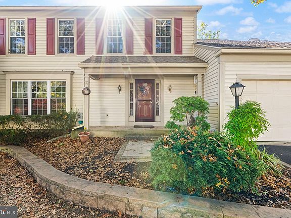 2nd image of 2803 White Birch Ct