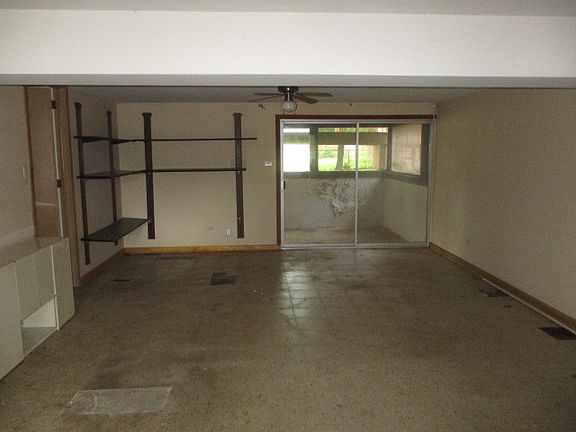 4th image of 15374 Betty Ann Ln