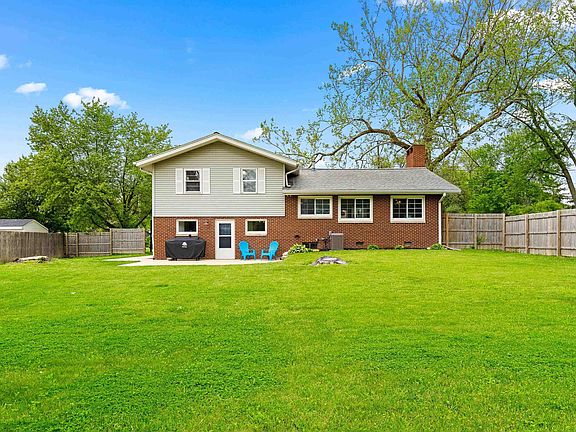 4th image of 510 W Giles Ln