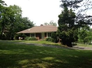 210 Talmage Rd, Mendham, NJ 07945