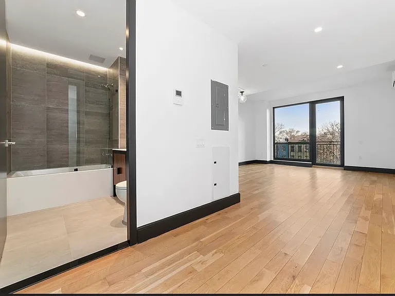 1134 Fulton St #6K — Photo 2