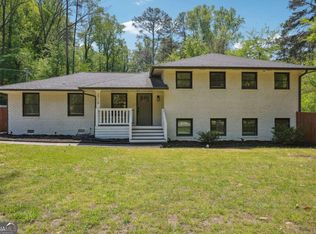 2710 Hayden Dr, East Pt, GA