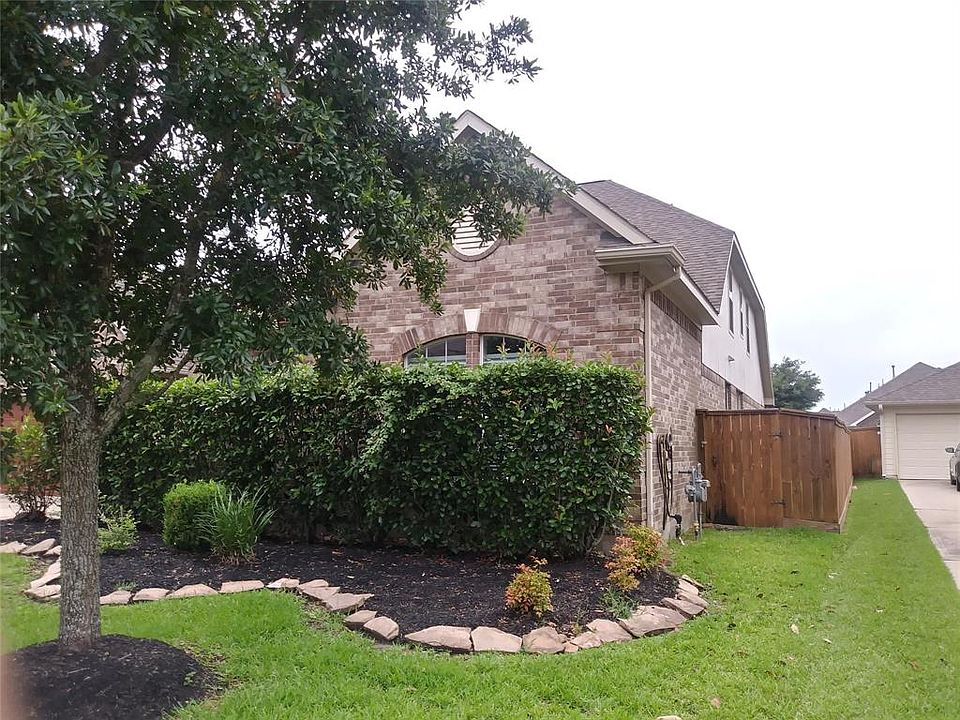 1st image of 10927 Menaggio Ct