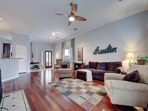 4th image of 4238 Canyon Glen Cir