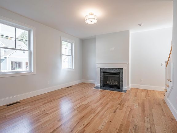 5th image of 61 Wilderness Drive