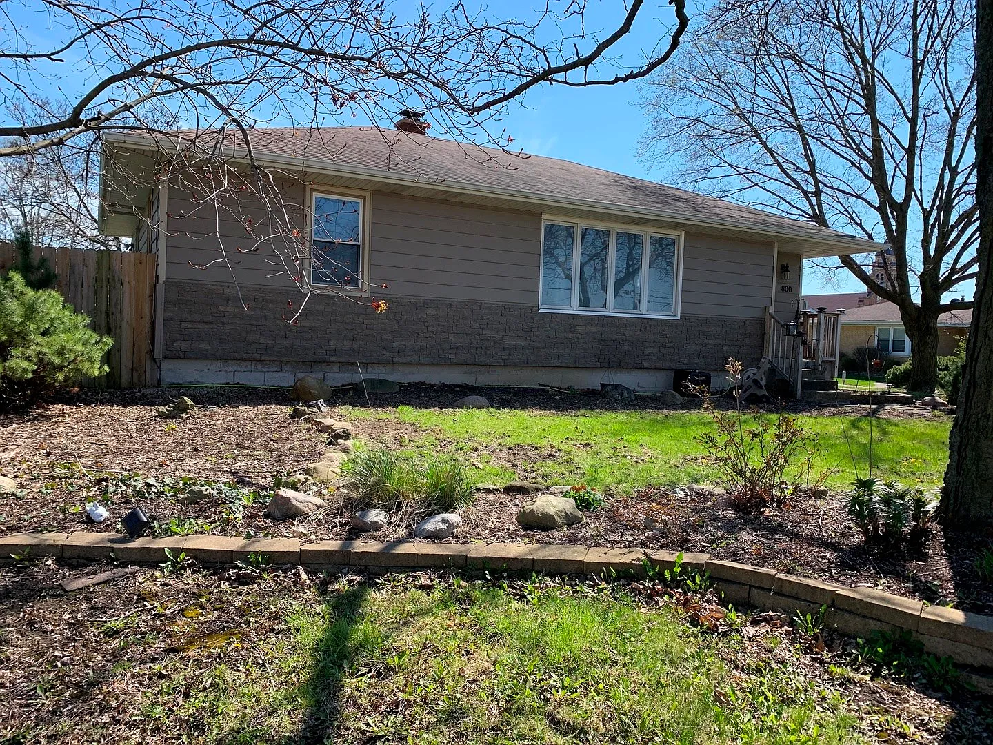 800 McCarthy Rd photo 1